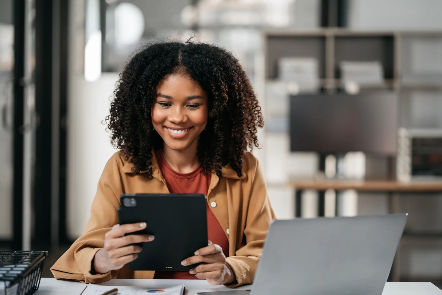 Kontent.ai introduces industry’s first CMS with native AI capabilities